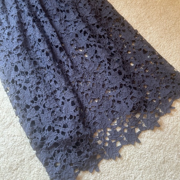 ASTR Lace Midi Dress - Navy - Picture 3 of 4